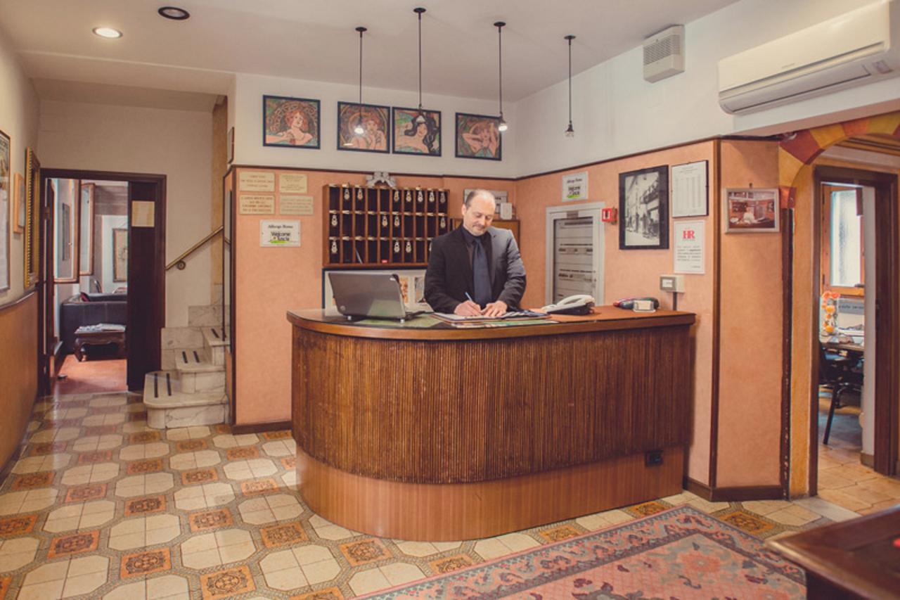 Hotel Centrale 维泰博 外观 照片